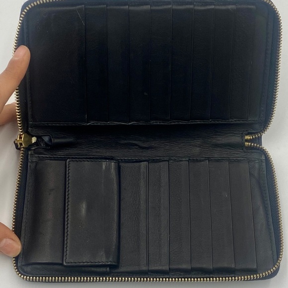 Black GucciMonogram canvas wallet - Picture 6 of 7